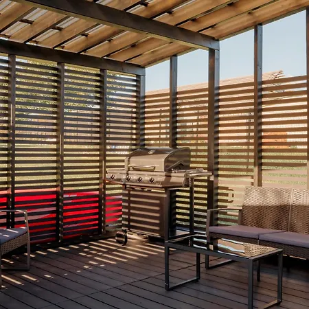 Pulli Country Club - Private Sauna & River View Appartement Pärnu