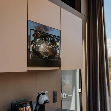 Pulli Country Club - Private Sauna & River View 아파트 페르누