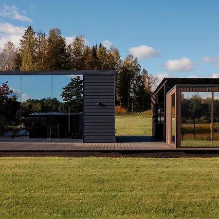 Pulli Country Club - Private Sauna & River View Appartement Pärnu