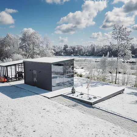 Pulli Country Club - Private Sauna & River View Daire