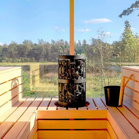 Pulli Country Club - Private Sauna & River View Daire *