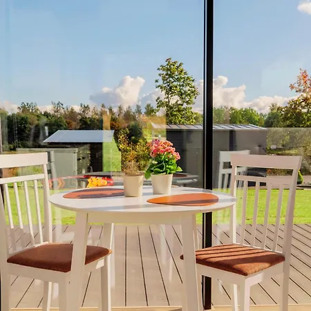 Apartment Pulli Country Club - Private Sauna & River View Parnu