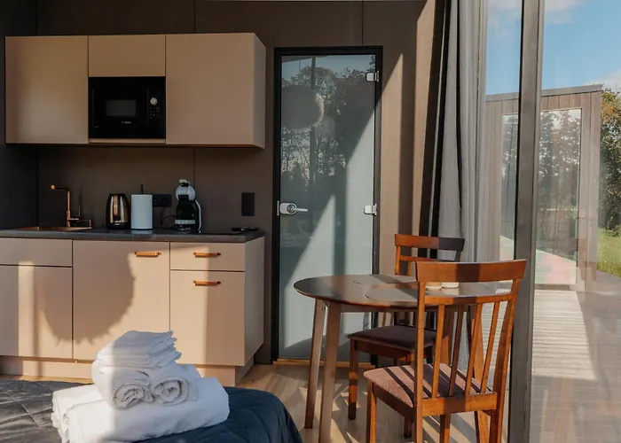 Pulli Country Club - Private Sauna & River View Διαμέρισμα Παρνού