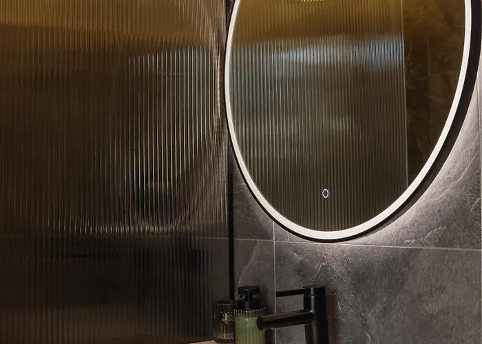 Pulli Country Club - Private Sauna & River View Παρνού