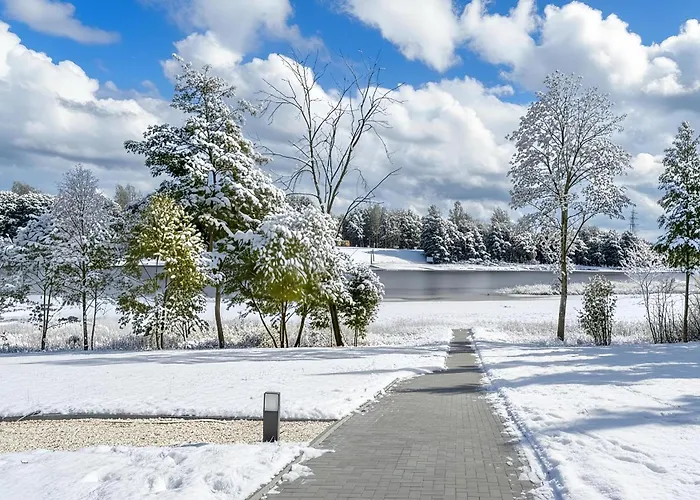 Pulli Country Club - Private Sauna & River View Daire *