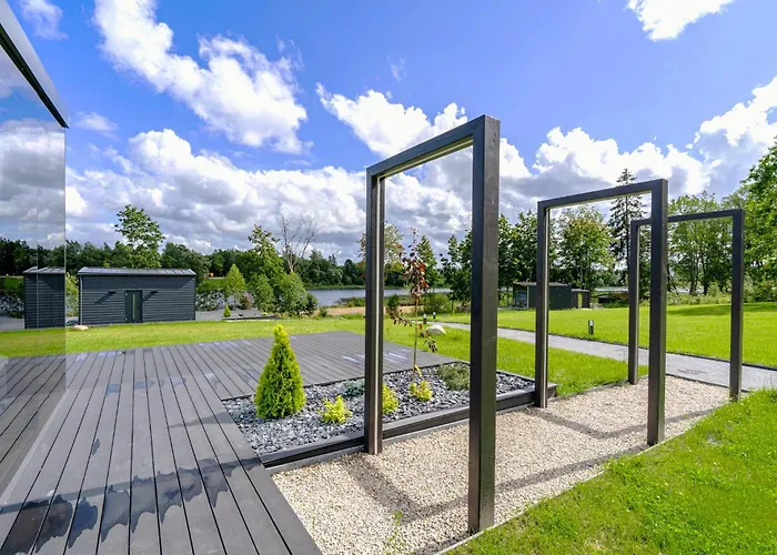 Pulli Country Club - Private Sauna & River View Daire