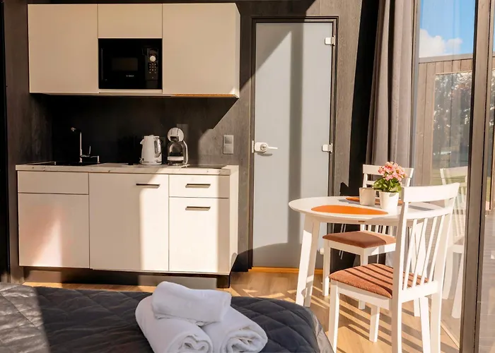 Pulli Country Club - Private Sauna & River View Διαμέρισμα Παρνού